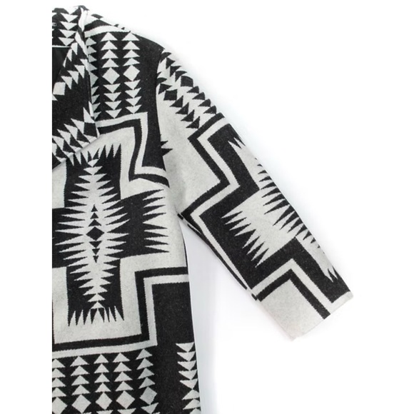 Rare Emme Studio Pendleton Red and Black Geometric Coat NWOT - Picture 8 of 16